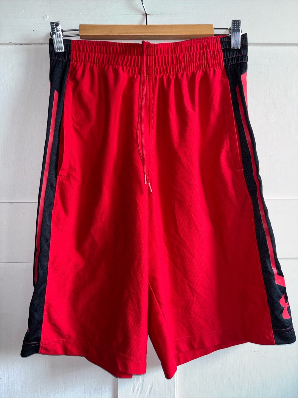 Under Armour Mens Basketball Athletic Sports Shorts Red Black Mesh Size Small - Picture 11 of 11